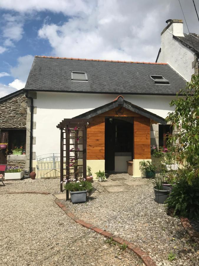 Landeleau Carhaix Cottage מראה חיצוני תמונה