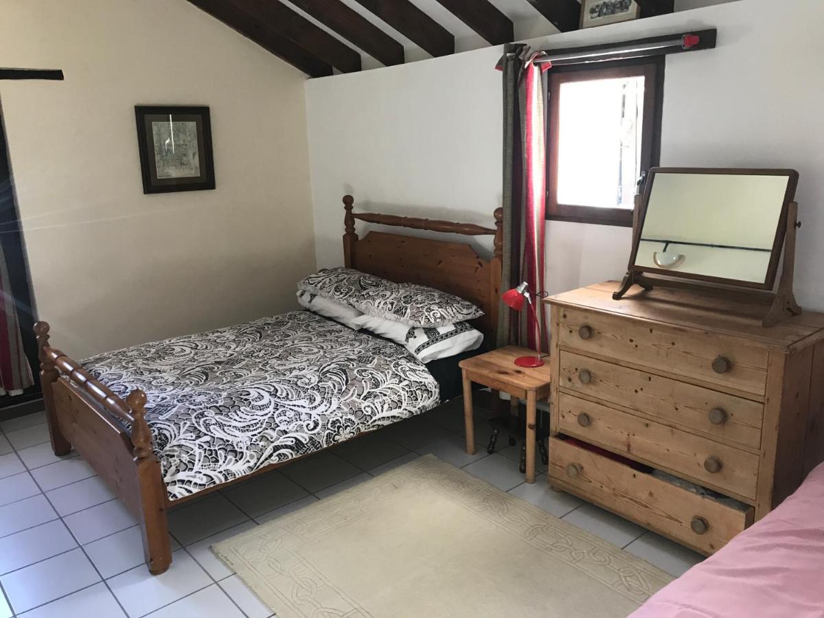 Landeleau Carhaix Cottage מראה חיצוני תמונה